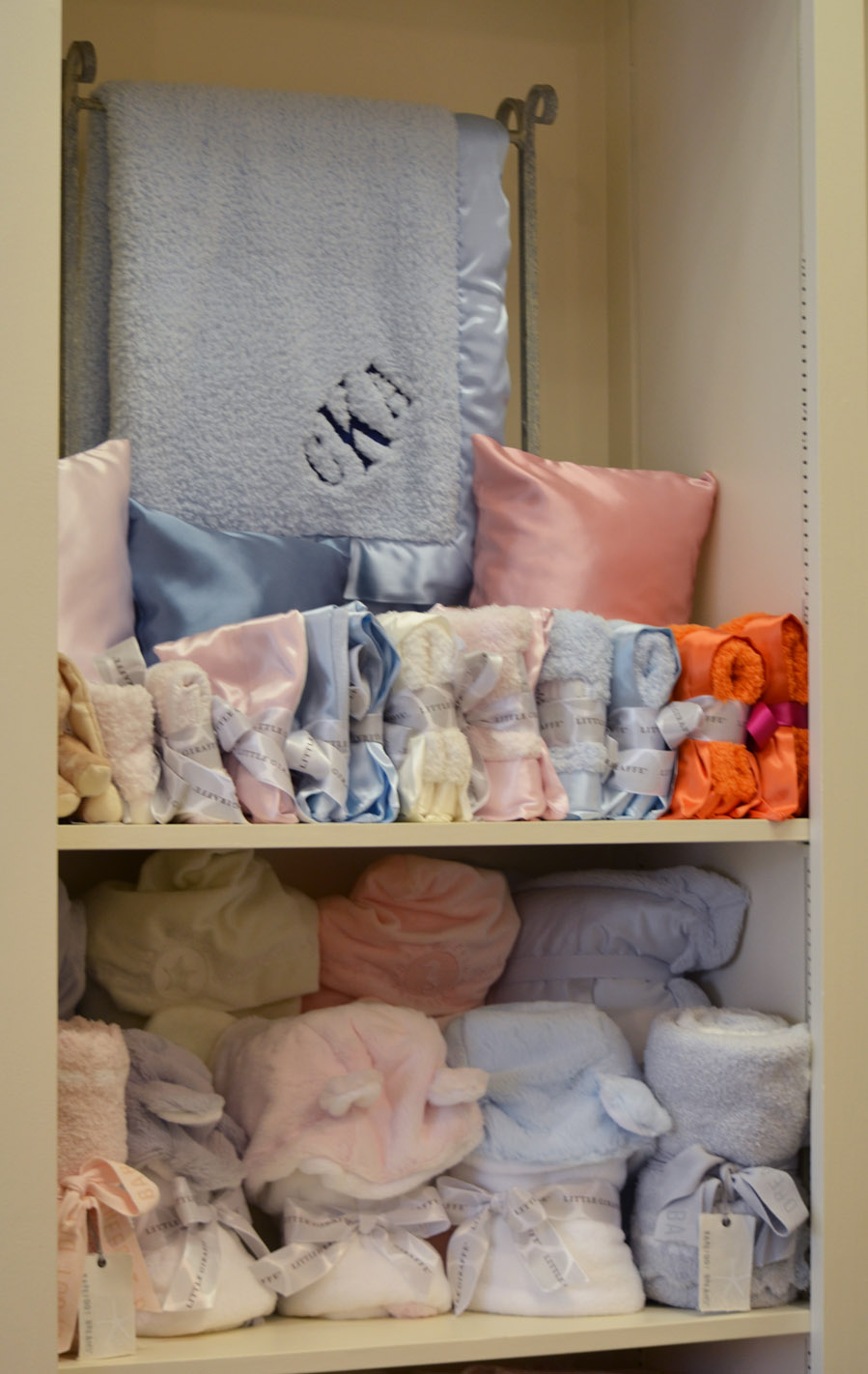 Baby Joy! Adorable Gifts for Mom and Baby at Bambino’s Baby & Children’s Boutique + Giveaway
